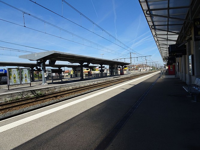 Bourg-en-Bresse station