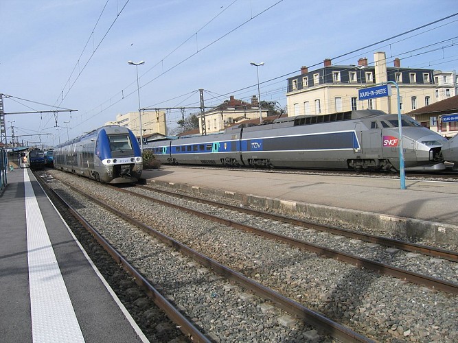 Bourg-en-Bresse station