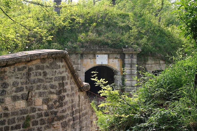 Entrée du Fort Sérurier