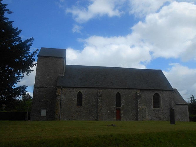 L’église Notre-Dame-le-Mesnil-Raoult :