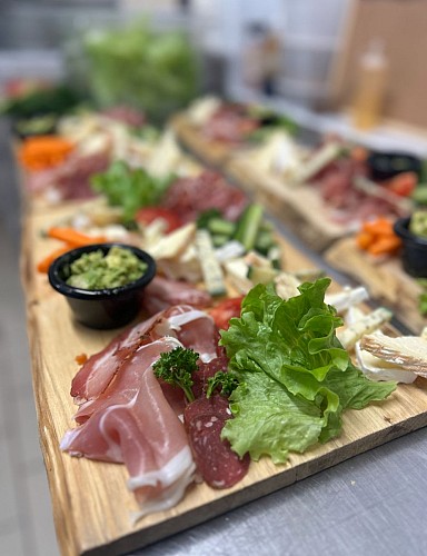 Autre exemple de planche apéritif (2025).