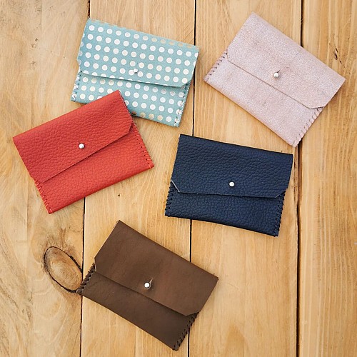 Atelier Maroline : fabrication d'un accessoire en cuir - Duo adulte - enfant