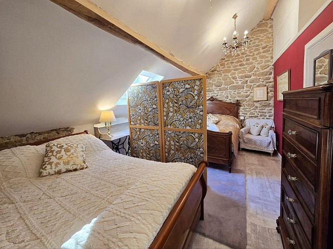 chambre avec paravent