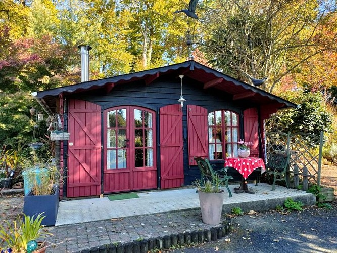 Chalet-Eldo-ras-d-eau-Torchamp-800