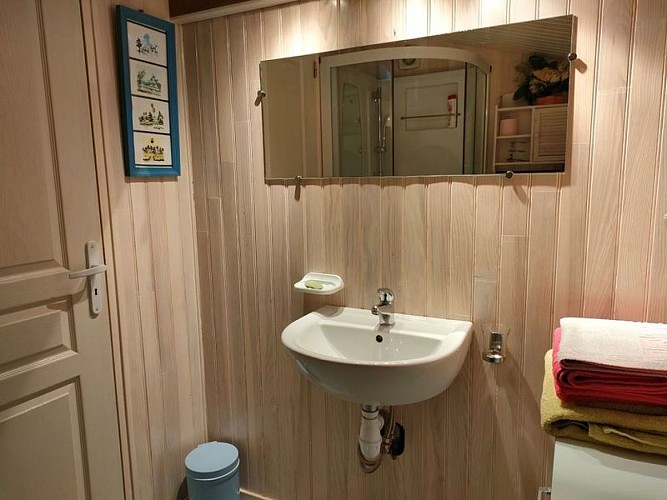 Chalet-Eldo-ras-d-eau-7-Torchamp-800