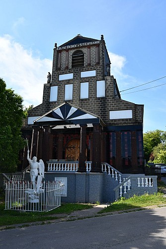 Chapelle de Verre - Ancienne église Sainte Lutgaarde