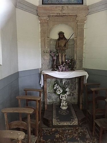 Chapelle au Bon Dieu de Pitié de Chenu