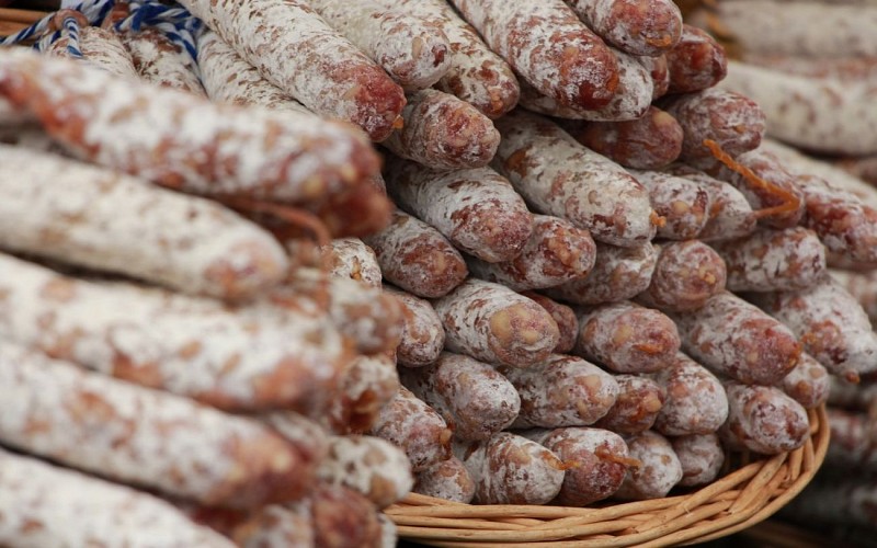 Marché de Cambo-les-Bains - Pays basque 