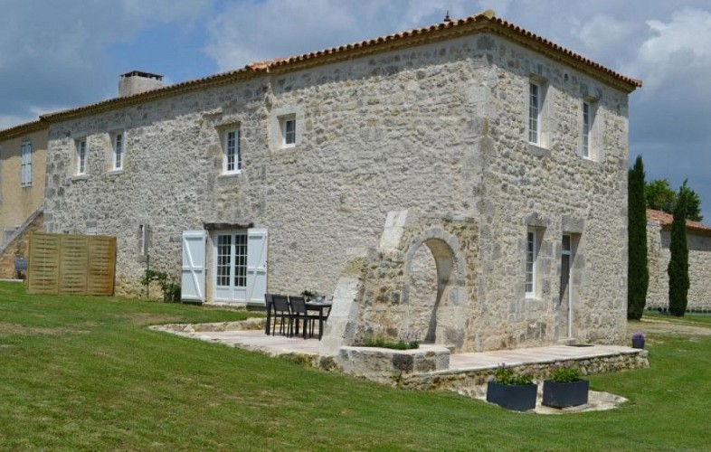 Gite-de-Peyroustoux-8