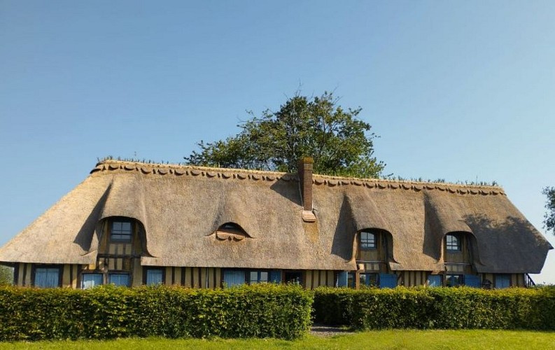 toiture de la chaumière du moulin de Hauville - Modifié