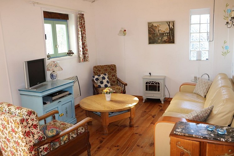 meublé-le-hibou-advocatt-laulne-salon