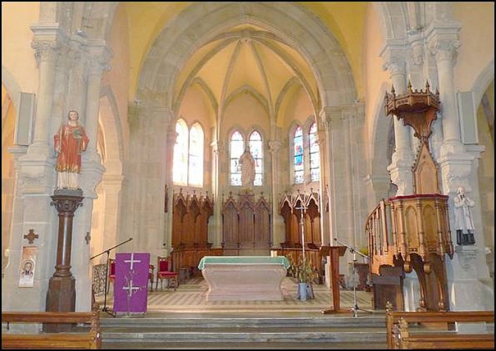 Intérieur de l'église de Broye