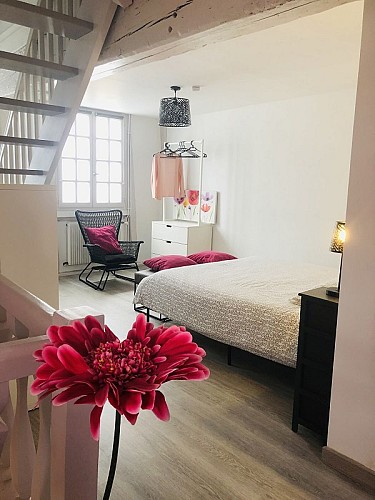 gite la petite normande_louviers_4 personnes_chambre lit double 2