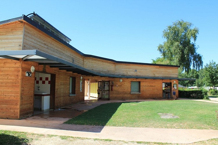 Léry Poses en Normandie - Cmaping - 01