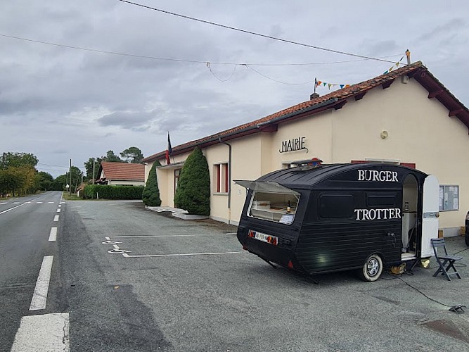 burger-trotter-food-truck-les-leches-tourisme