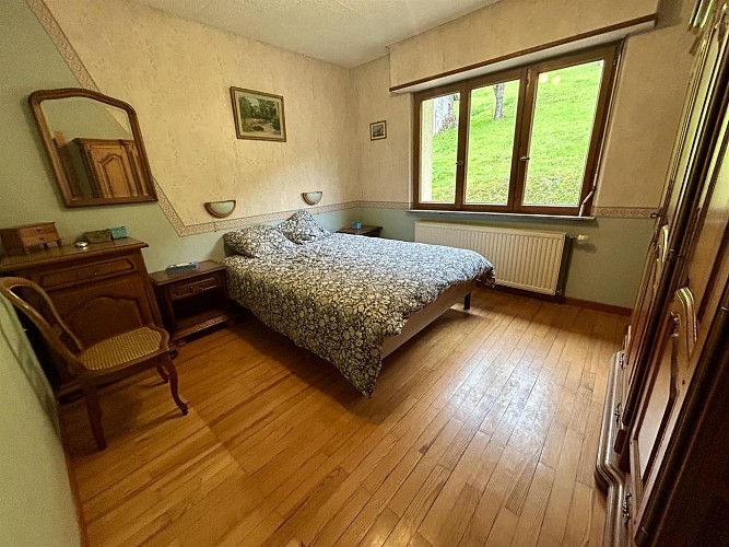 Chambre avec lit double