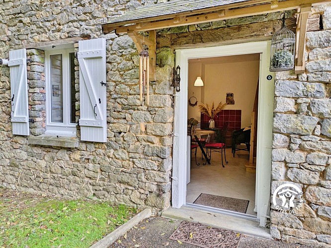 LE GÎTE DU FOUR À CHAUX, 2 PERSONNES