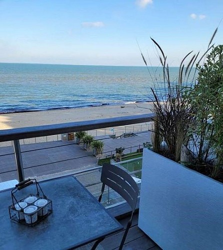 MME COUTAUD - STUDIO 2 PERSONNES