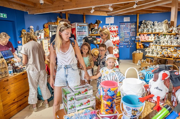 Cigoland - Storks and leisure park