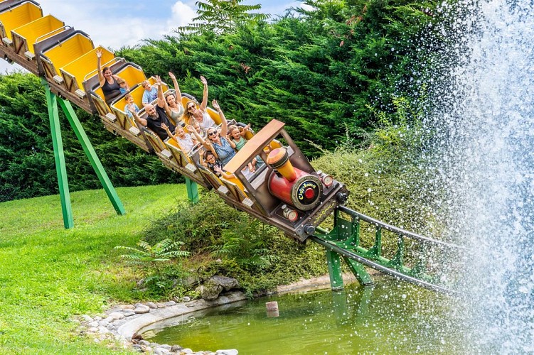 Cigoland Parc des Cigognes et Attractions