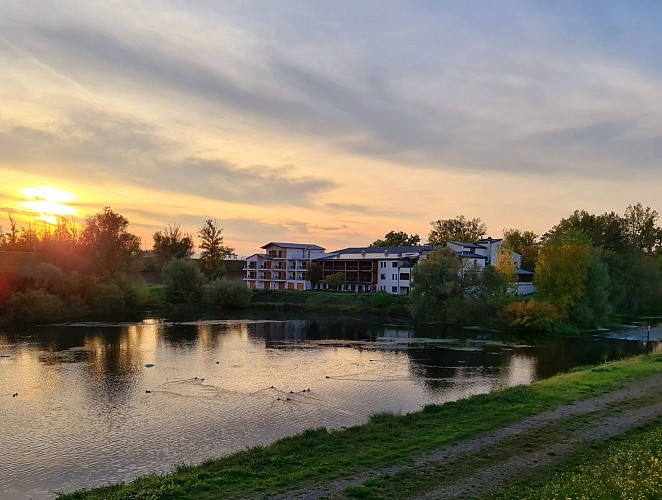 façade le l'hôtel-restaurant