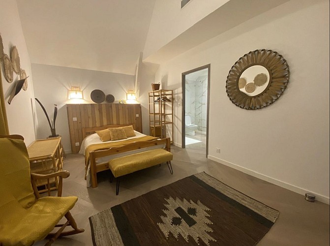 La Calèche - Dépendance du Château de la Calmette