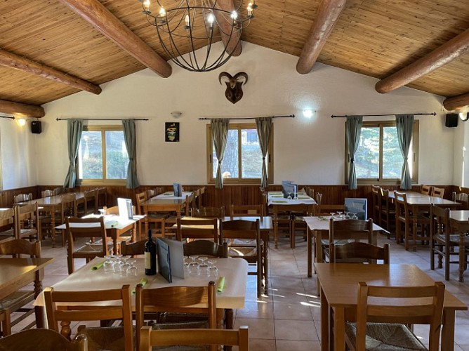 233015-LES-AIGUILLES-DE-BAVELLA-Image-1