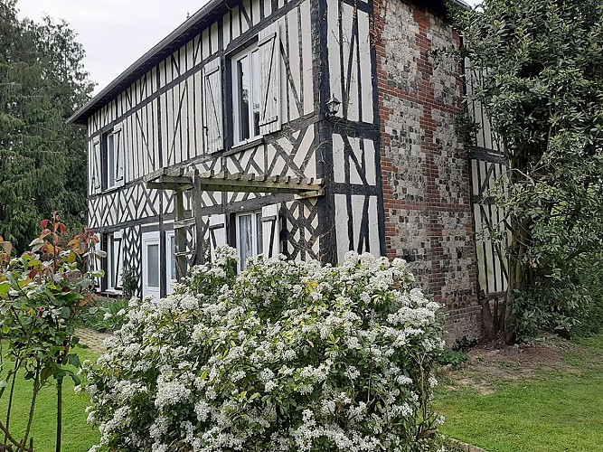 Gite chez loupi à Epaignes (3)