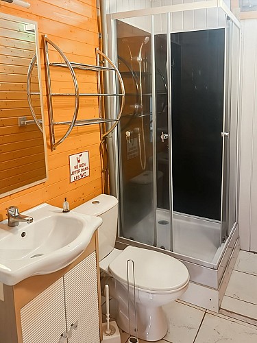 Les pieds dans l'eau**