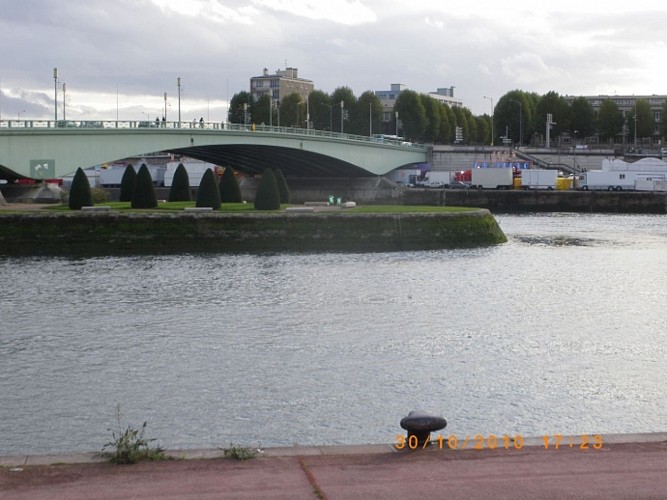 Rejoindre les quais de Seine