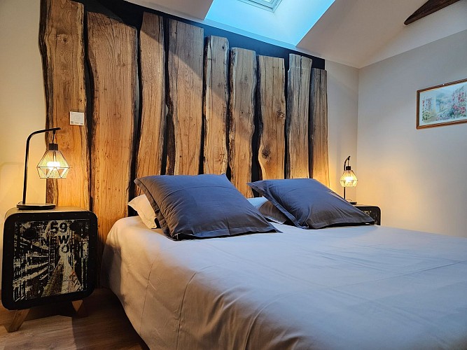 La chambre bois, à l'étage