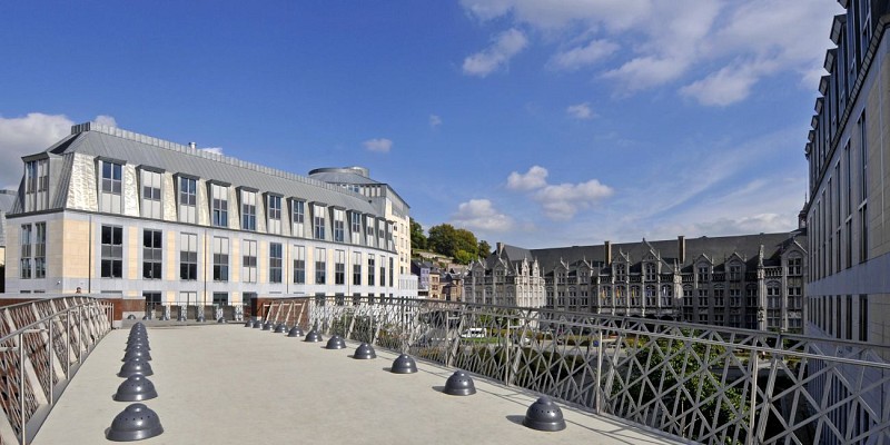 Annexes du palais de Justice