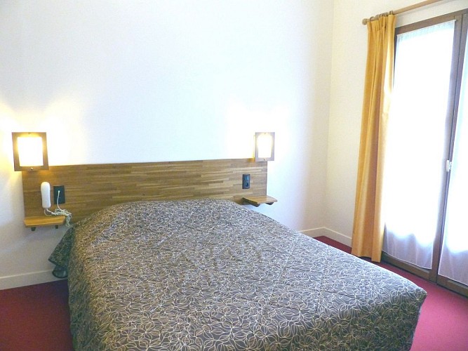 Motel St Martin, chambre bleue, Verneuil d'Avre et d'Iton © OT Normandie Sud Eure