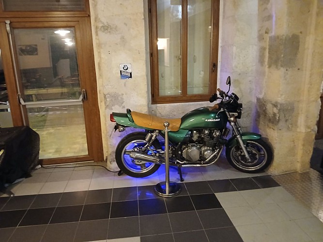 Racer 7