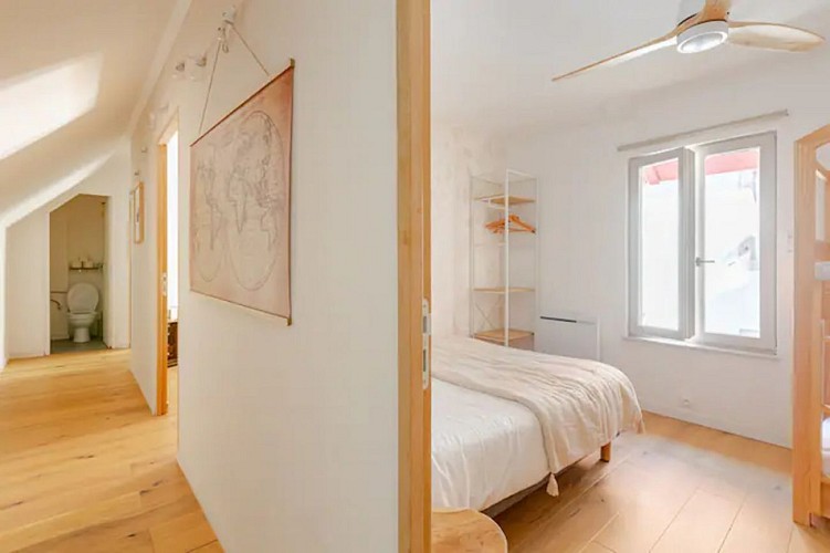 maison en duplex, couloir du haut