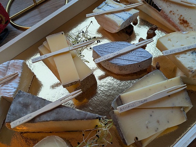 la-verriere-caen-plateau-de-fromages-1