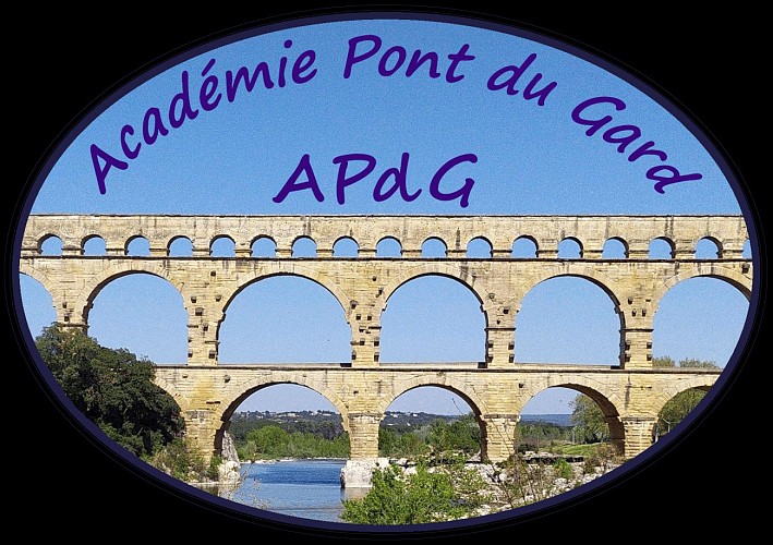 Overblijfselen van het aquaduct van Vers bij de Pont du Gard - Avril en balade 2025