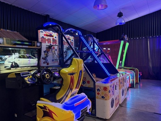 Salle d'Arcade Miny'"Toons