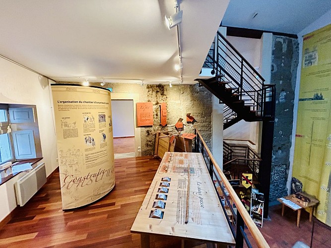 Visites accompagnées - Eglise et prieuré de Champdieu