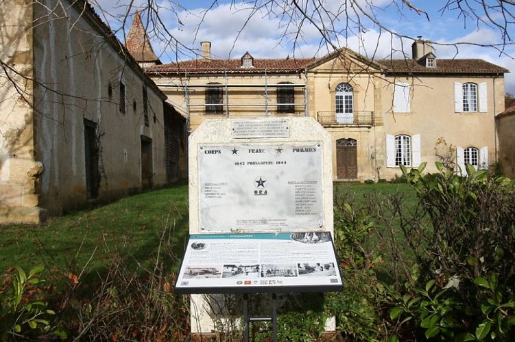 Stèle commémorative de la Rafle du Château de Cours