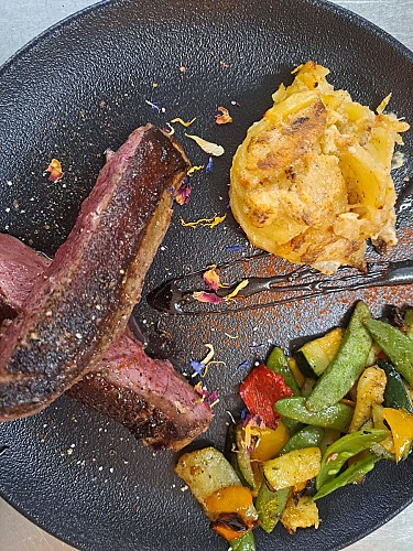 573280163_17926029153153701_4152678074207164893_n