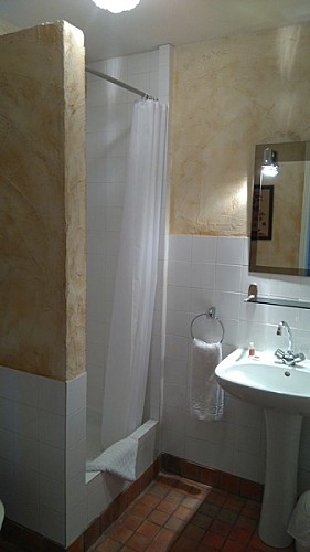 gite 2 sdb chambre 2