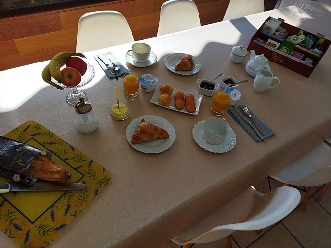 Chambre de la borde_salle du petit déjeuner (4)