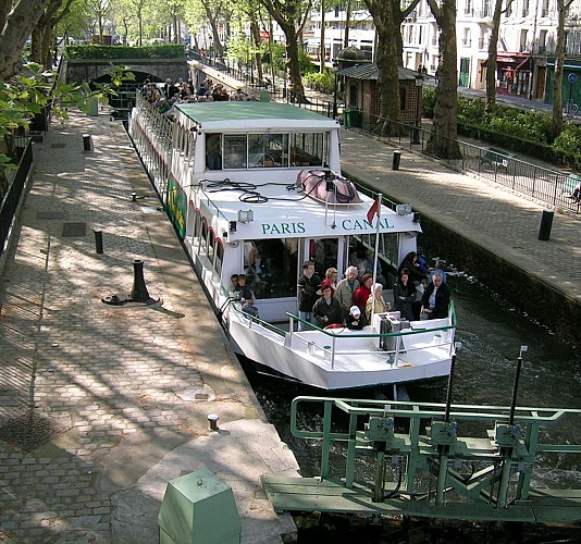 Crociera a Parigi : tra la Senna e il canale Saint Martin (direzione Musée d'Orsay verso Parc de la Villette)