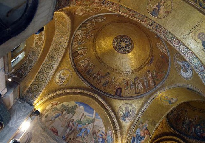 Visite guidée de la Basilique Saint Marc avec billets coupe-file