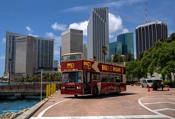 Miami Bus Tour - Multiple stops - 1 or 2-day Pass