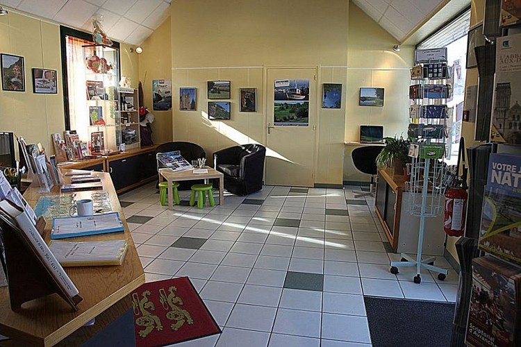 Accueil de l'Office de Tourisme du Bocage Normand à Villers-Bocage