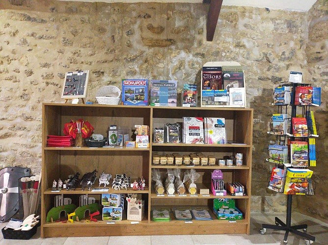 Photo espace boutique dec 2022 2