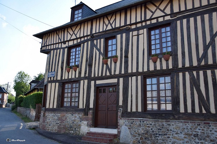 Rue de Saint Georges du Vièvre