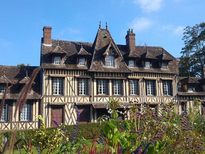 Lyons-la-Forêt, maison de séjour de Ravel